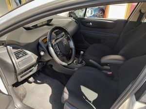 Citroën C4 CITROEN C4 1.6 16v Collection  - Foto 9
