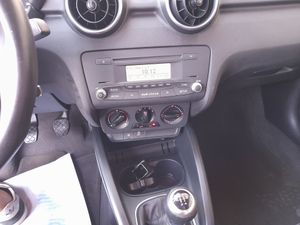 Audi A1 TFSI 86cv Ambition  - Foto 13