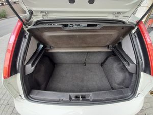 Fiat Punto 1.2 8v Easy 69 CV SS Gasolina  - Foto 15