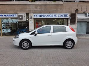 Fiat Punto 1.2 8v Easy 69 CV SS Gasolina  - Foto 8
