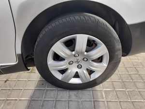 Peugeot Partner Teppe Outdoor 1.6 HDi 92cv Euro 5  - Foto 9