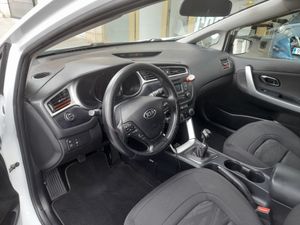 Kia Ceed CRDi WGT 66kW 90CV Business  - Foto 16