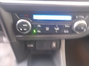 Toyota Auris 1.4 90D BUSINESS  - Foto 15