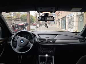 BMW X1 xDrive18d  - Foto 13