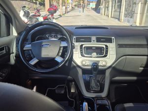 Ford Kuga 2.0 TDCi 160cv 4WD Titanium S Powershift  - Foto 7