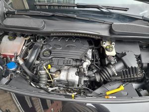 Ford Tourneo Connect Grand 1.5 TDCi 74kW 100CV Titanium  - Foto 22