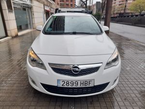 Opel Astra 1.4 Essentia  - Foto 3
