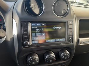 Jeep Compass 2.2 CRD North 4X2 136CV  - Foto 16