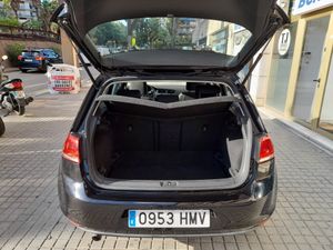 Volkswagen Golf 5p BlueMotion 1.6 TDI 105 CV  - Foto 10