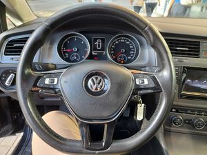 Volkswagen Golf 5p BlueMotion 1.6 TDI 105 CV  - Foto 18