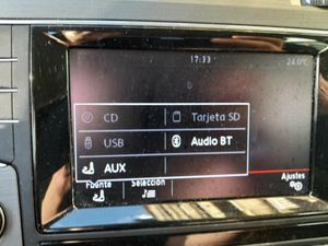 Volkswagen Golf 5p BlueMotion 1.6 TDI 105 CV  - Foto 14