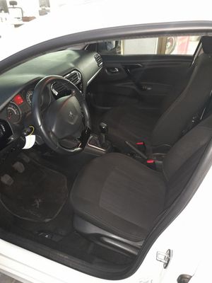 Citroën C-Elysée CITROEN C-Elysée VTi Feel  - Foto 10