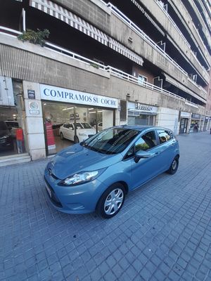 Ford Fiesta 1.4 TDCi Trend · Diésel  - Foto 2