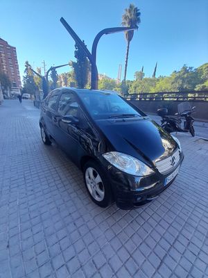 Mercedes Clase A FORD Fiesta 1.4 TDCi Trend  - Foto 4