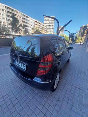 Mercedes Clase A FORD Fiesta 1.4 TDCi Trend  - Foto 5
