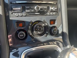 Peugeot 5008 Allure 1.6 BlueHDi 88KW 120CV  - Foto 17