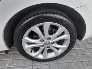Mazda 3 2.2 CRTD 150cv Luxury  - Foto 9