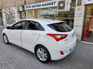 Hyundai i30 5p 1.6 CRDI 110 CV City  - Foto 7