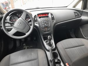 Opel Astra 1.4 Essentia  - Foto 13