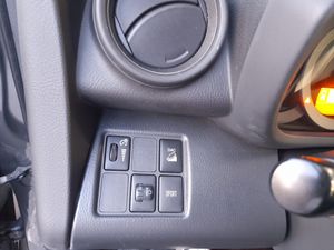 Toyota Rav4 2.2 D4D Active 4x4  - Foto 18