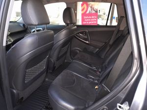 Toyota Rav4 2.2 D4D Active 4x4  - Foto 9