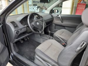 Volkswagen Polo 1.4 Advance 80cv  - Foto 13