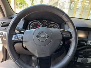Opel Astra 1.7 CDTi 110 CV Cosmo  - Foto 11