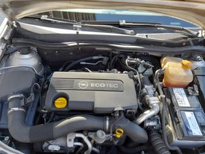 Opel Astra 1.7 CDTi 110 CV Cosmo  - Foto 17