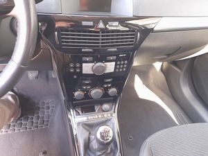 Opel Astra 1.7 CDTi 110 CV Cosmo  - Foto 13