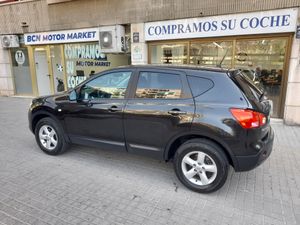 Nissan Qashqai 2.0 ACENTA 4X4  - Foto 6