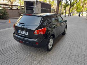 Nissan Qashqai 2.0 ACENTA 4X4  - Foto 4