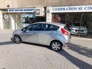 Ford Fiesta 1.4 TDCi TITANIUM  - Foto 8