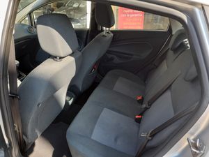 Ford Fiesta 1.4 TDCi TITANIUM  - Foto 10