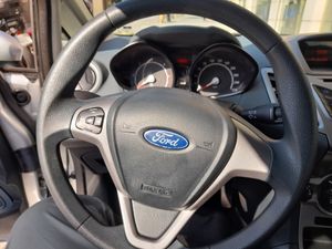 Ford Fiesta 1.4 TDCi TITANIUM  - Foto 15