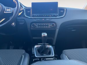 Kia XCeed 1.0 T-GDi Tech 88kW (120CV)  - Foto 27