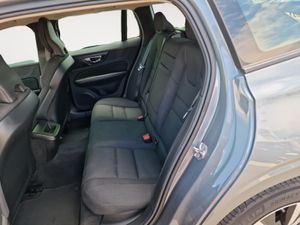 Volvo V60 2.0 D3 Momentum  - Foto 19