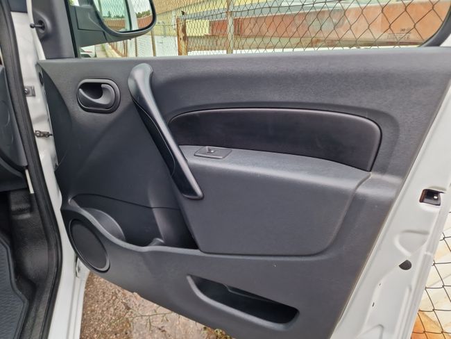 Renault Kangoo Furgón COMPACT   - Foto 16