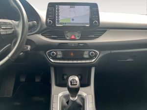 Hyundai i30 1.0 TGDI Go!  - Foto 19