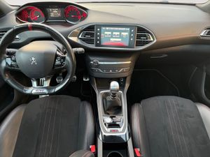 Peugeot 308 GTi 184KW (250CV)  - Foto 15