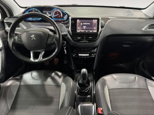 Peugeot 2008 Active BlueHDI 100 S&S BVM6  - Foto 11