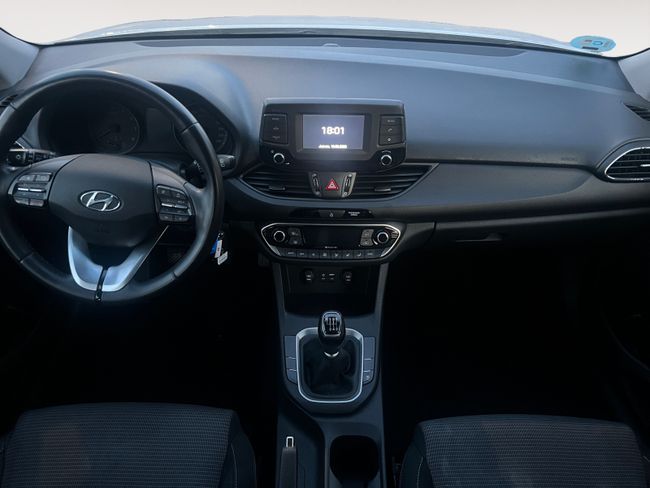 Hyundai i30 1.0 TGDI Klass LE  - Foto 9