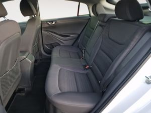 Hyundai IONIQ 1.6 GDI HEV Style DCT  - Foto 19