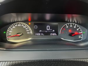 Peugeot 2008 Active Pack BlueHDI 81kW (110CV)  - Foto 35