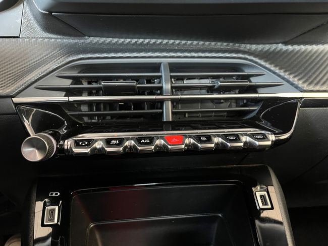 Peugeot 2008 Active Pack BlueHDI 81kW (110CV)  - Foto 16