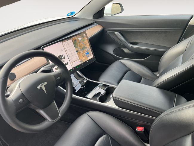 Tesla Model 3 Gran Autonomía AWD  - Foto 8