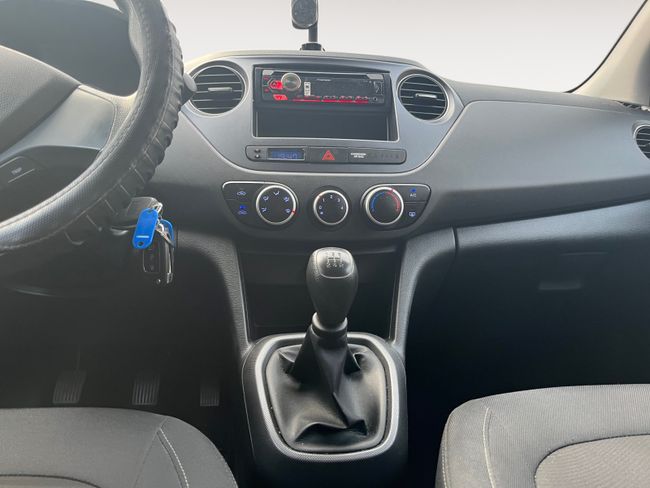 Hyundai i10 1.0 Klass  - Foto 12
