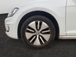 Volkswagen Golf e-Golf ePower 115CV  - Foto 43