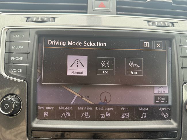 Volkswagen Golf e-Golf ePower 115CV  - Foto 20