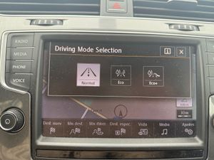 Volkswagen Golf e-Golf ePower 115CV  - Foto 37