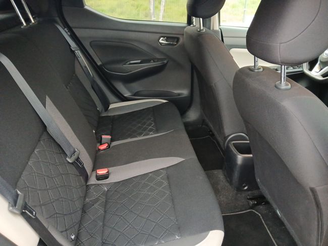 Nissan Micra IG-T 74 kW (100 CV) E6D CVT Tekna  - Foto 11